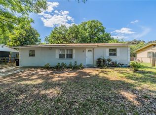 304 NE 13th St, Ruskin, FL 33570