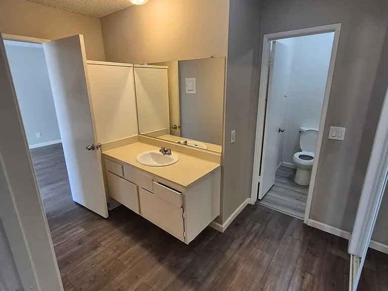 1130 W. San Bernardino Rd — Photo 30