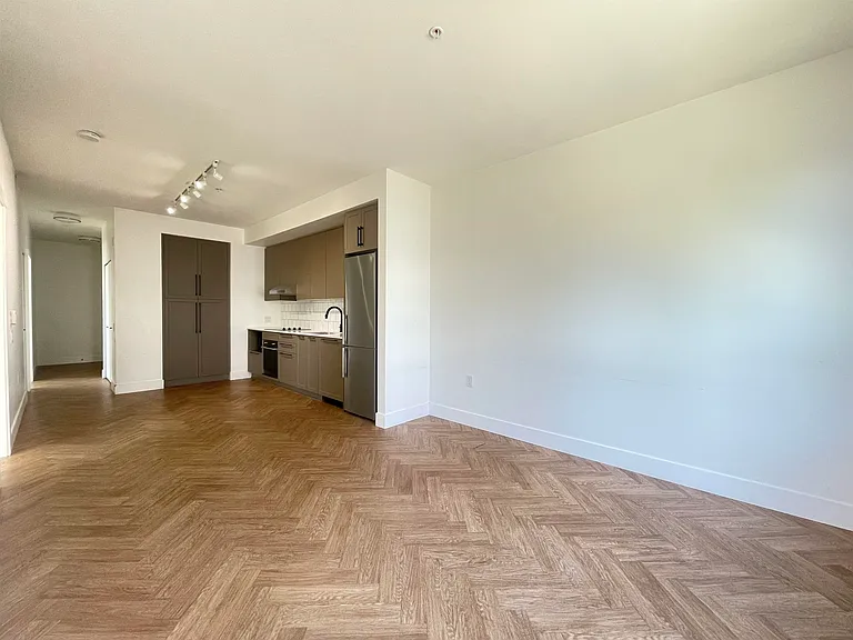 9228 Slopes Mews #314 — Photo 1