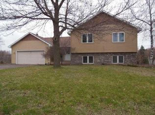 4609 Manor Dr, Eagan, MN 55123