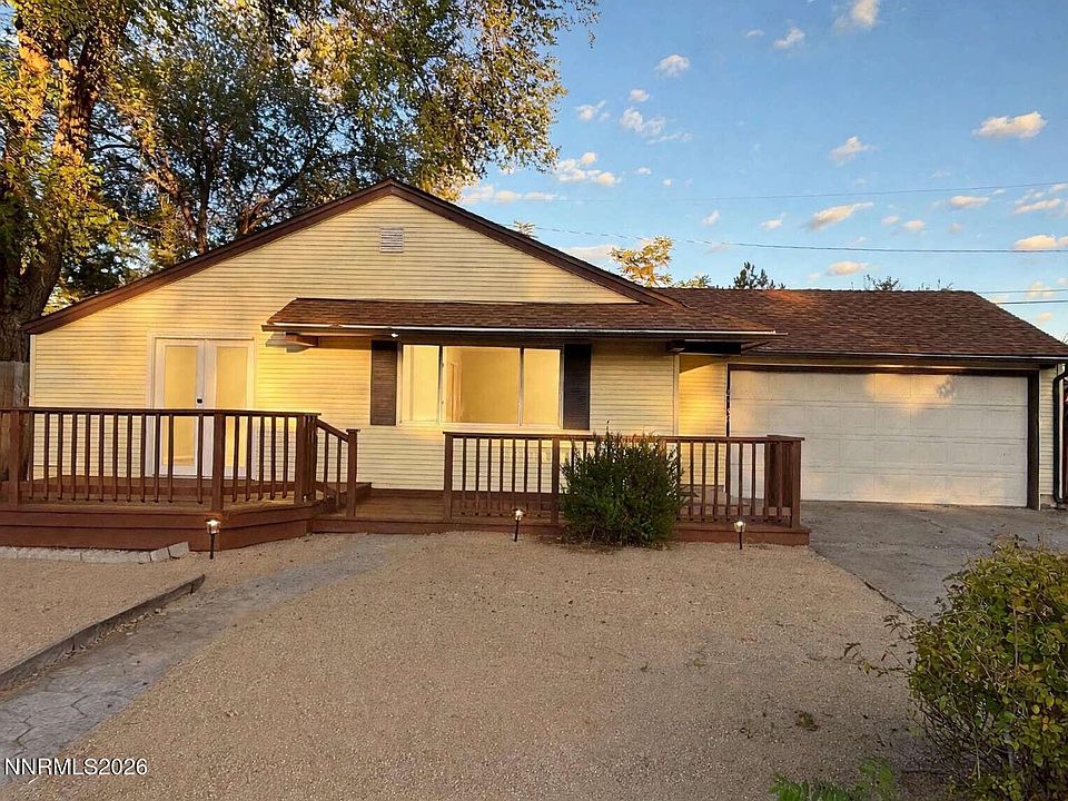 1st image of 2740 11th St
