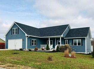 290 Knotting Hill Dr, Springville, IN 47462