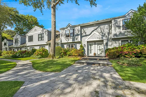 50 Hubbard Ln Photo 1