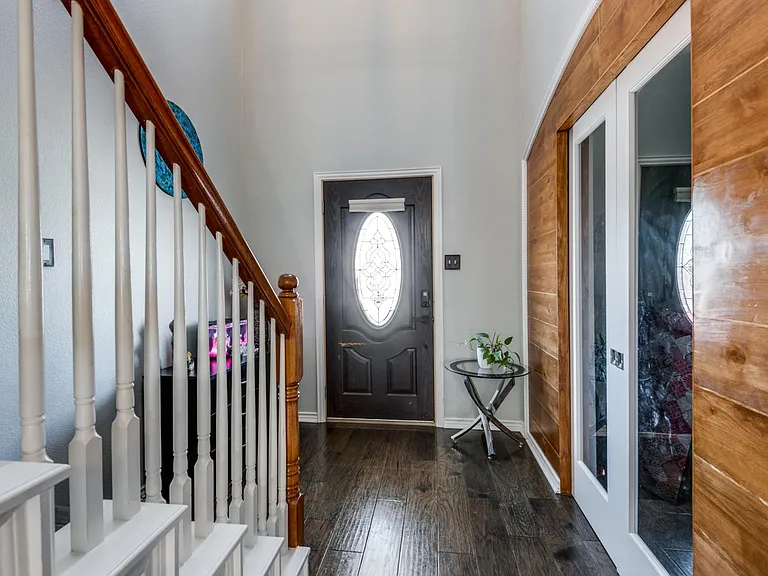 7801 Riverwalk Trl — Photo 3