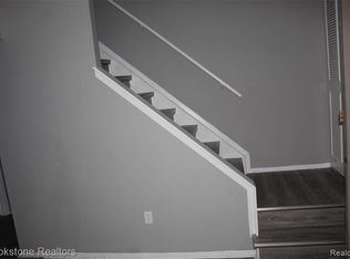 35774 Union Lake Rd, Harrison Township, MI 48045