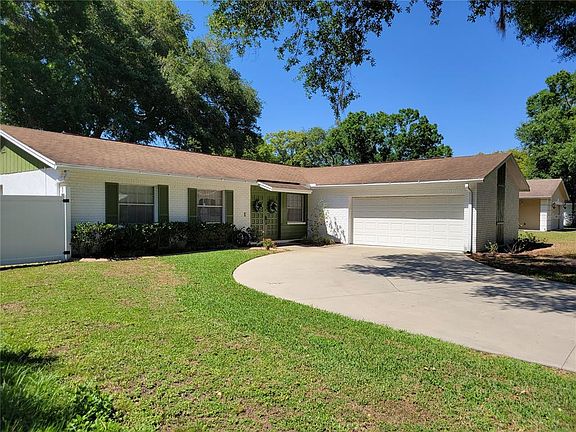 5th image of 14032 Briardale Ln