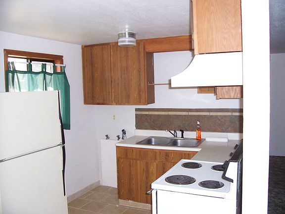 5th image of 1109 S Alderwood Dr