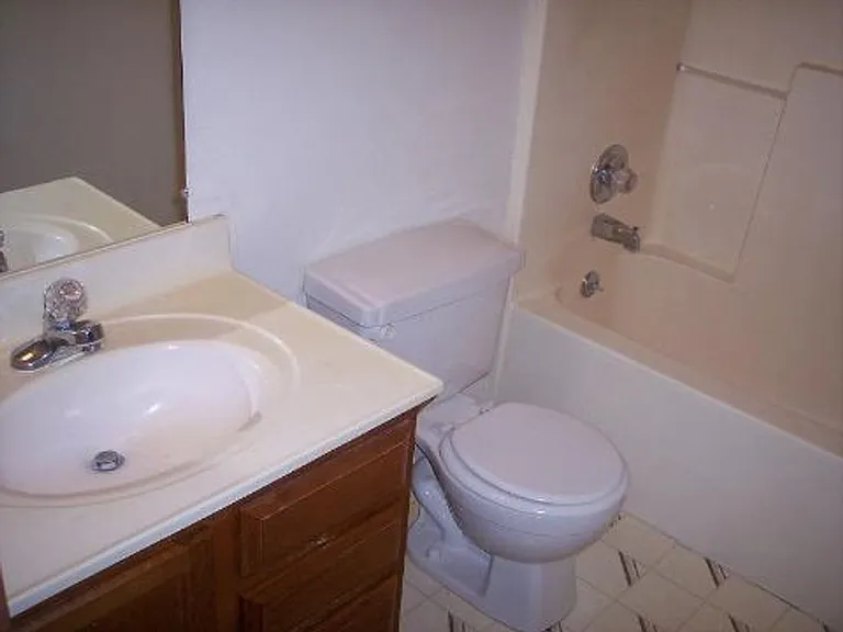720 Cedar Dr — Photo 5