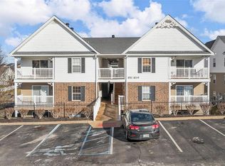1023 Saravalle Dr, Saint Peters, MO 63376