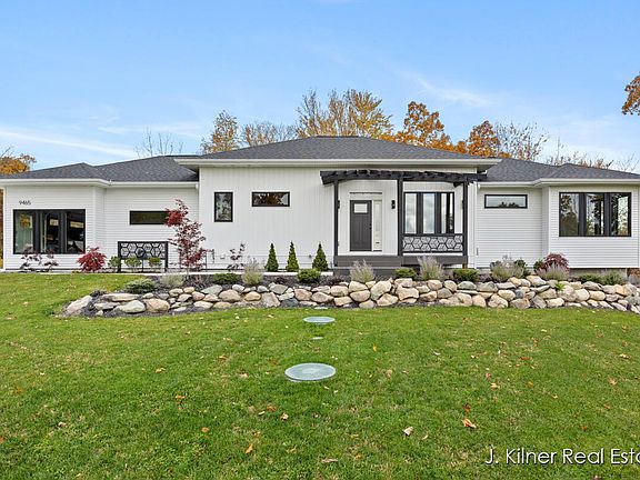 3rd image of 9465 Wabasis Pointe Dr NE
