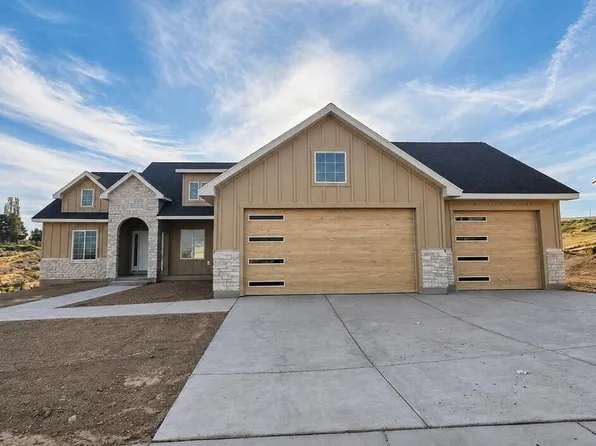 3083 Lancer Ave, Idaho Falls, ID 83406