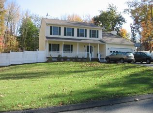 4 Mayo Ave, Oakdale, CT 06370
