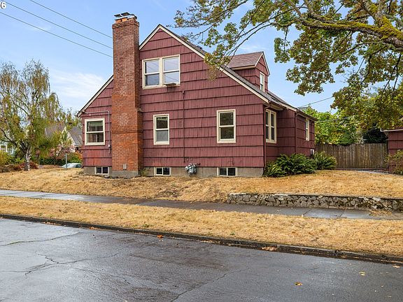 3rd image of 6406 N Williams Ave