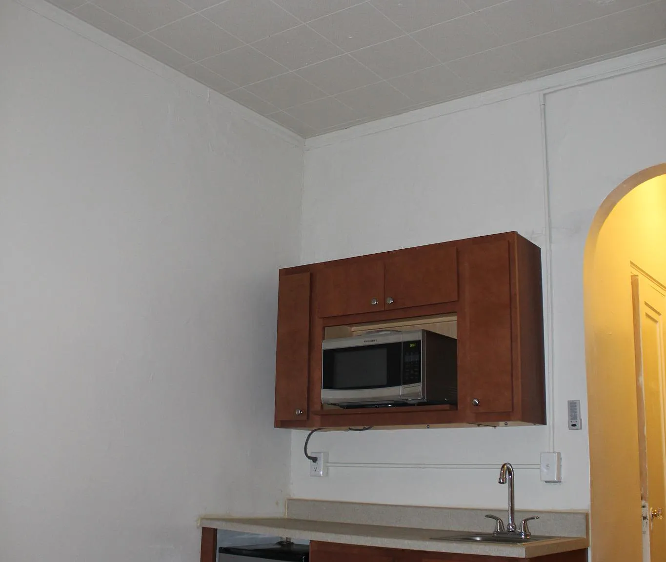 Hampshire Hall — Photo 2