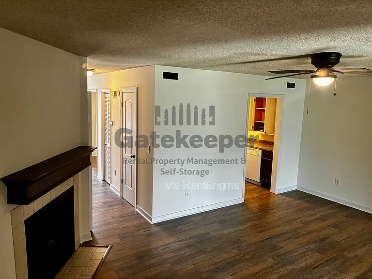 101 Sandlewood Dr — Photo 4