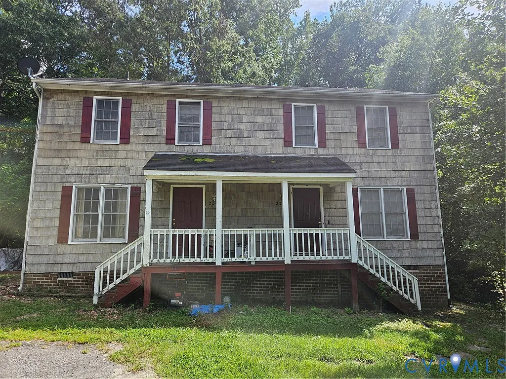 2 bed, 1.5 bath, 2240 sqft, $1,395 — Photo 1