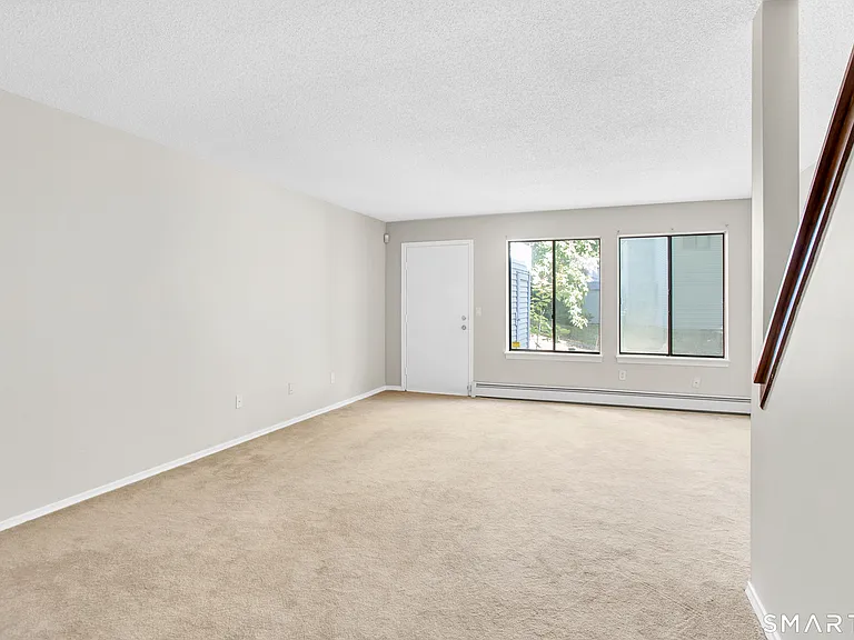 9 Talcott Forest Rd #C — Photo 8