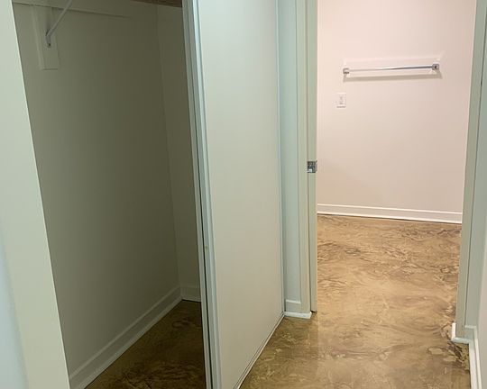 4th image of 711 S Olive St APT 314