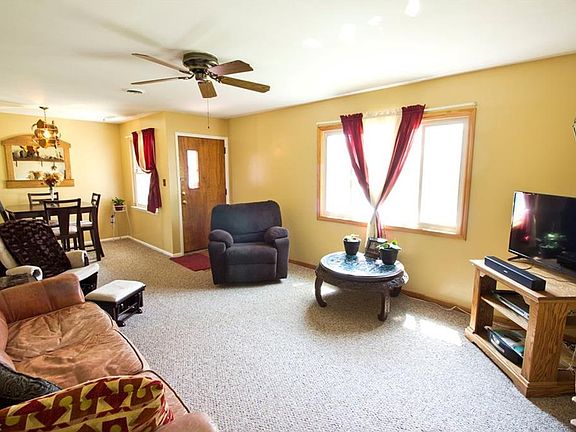 4th image of 9334 Newkirk Dr