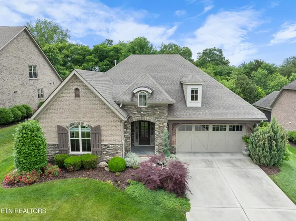 822 Briarstone Ln, Farragut, TN 37934