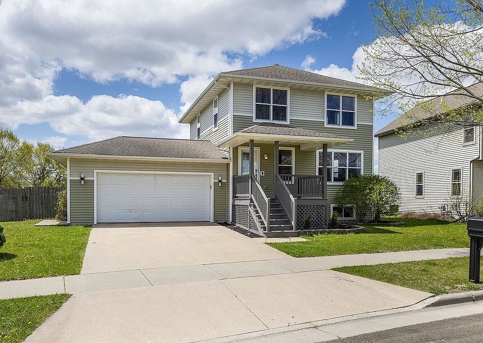 1st image of 268 Sweet Grass Dr