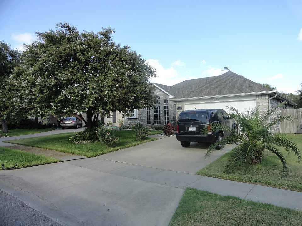 1st image of 3418 Derby Dr