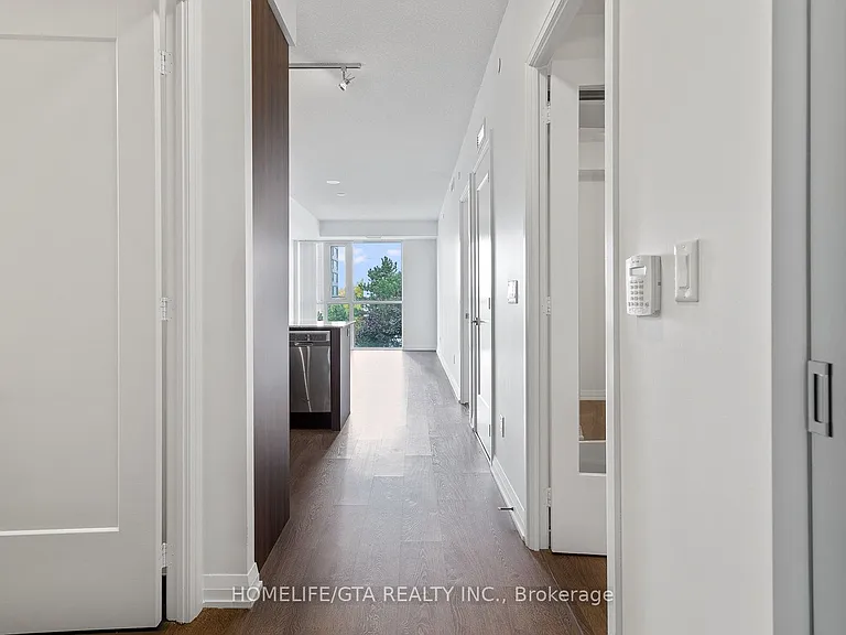 101 Erskine Ave #420 — Photo 7