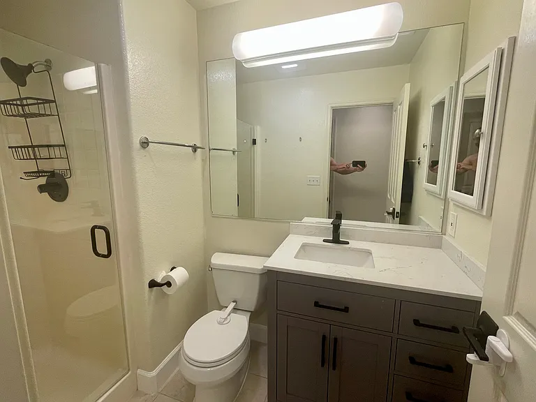 360 Hansen Cir — Photo 11