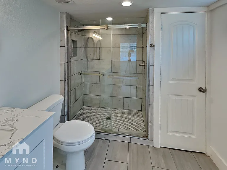 2302 S Polk St — Photo 12