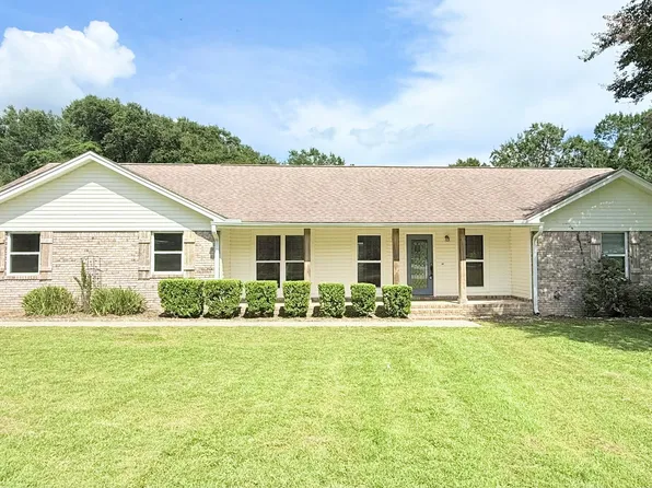 5136 Hamilton Ln, Pace, FL 32571