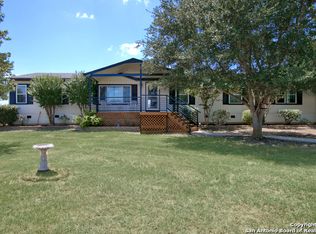270 Spur Trl, Seguin, TX 78155