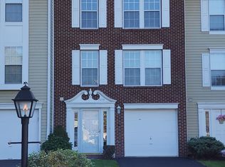 2753 Drake Ct, Gibsonia, PA 15044