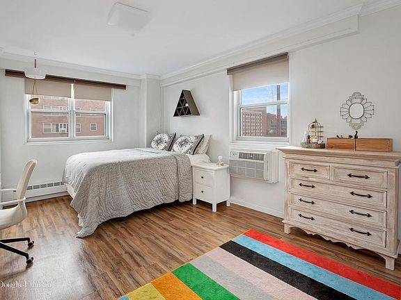 3rd image of 122 Ashland Pl APT 12D