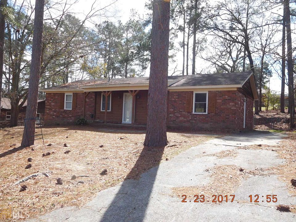 1st image of 2648 Cranbrook Dr #28