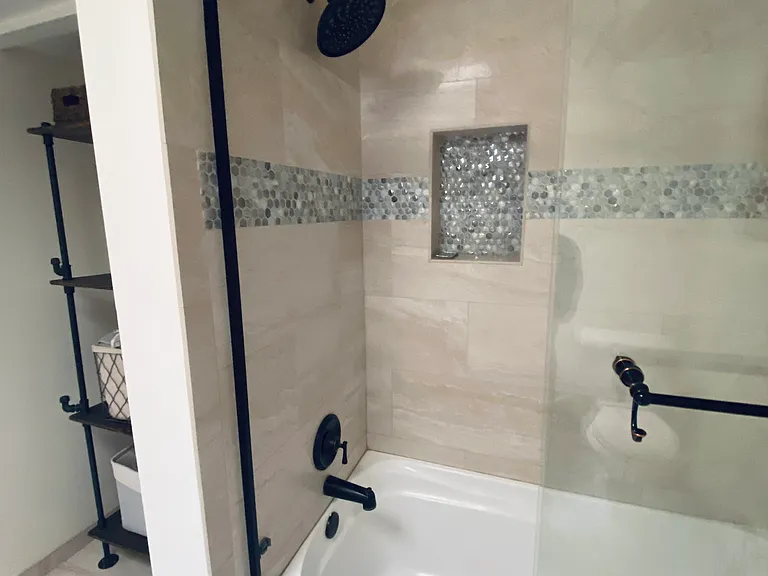 1074 Miramonte Dr — Photo 16