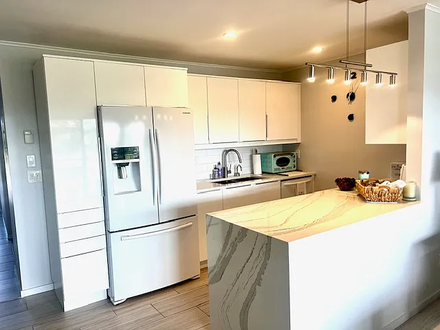 35 Library Ave #6J — Photo 11
