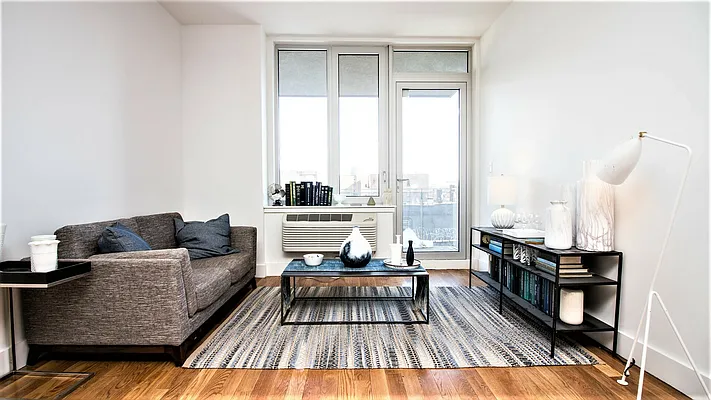 Rented by Nooklyn NYC LLC | media 9