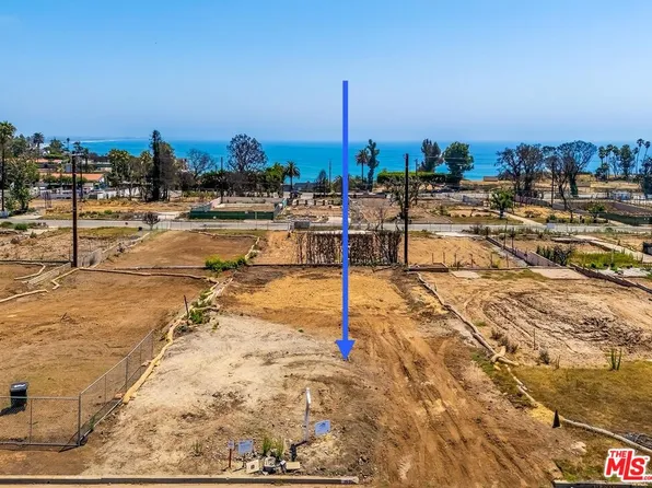 16930 Bollinger Dr, Pacific Palisades, CA 90272