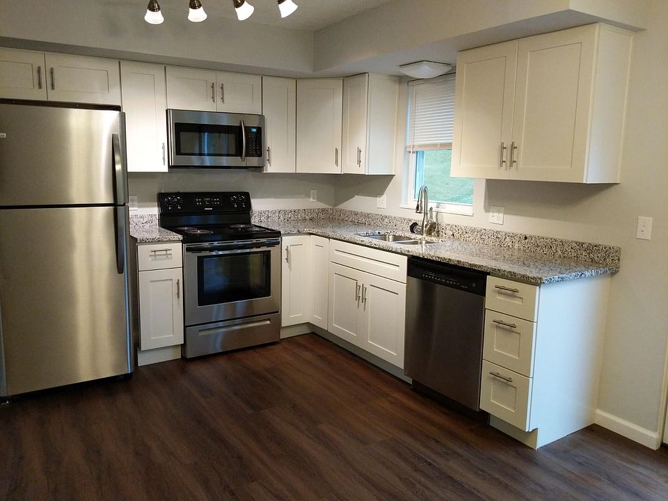 1st image of 266 N Ashbrook Cir