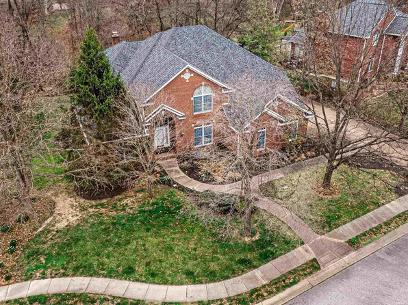 917 Woodridge Ct, Newburgh, IN 47630