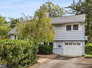 23 Randall Rd, Princeton, NJ 08540