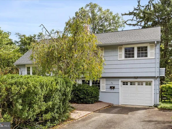 23 Randall Rd, Princeton, NJ 08540