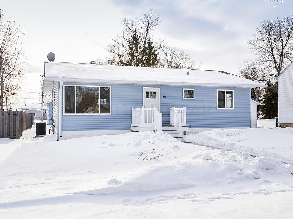 1st image of 617 E Caledonia Ave