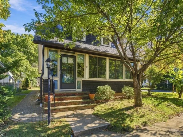 49 Franklin St, Franklin Twp., NJ 08873