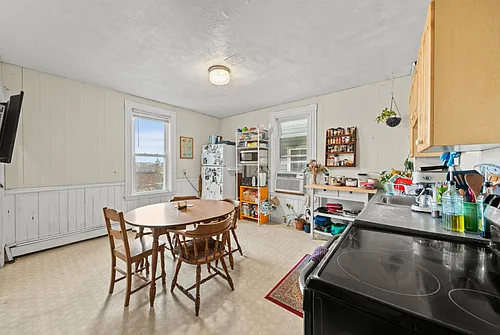 50 Fisher Ave Photo 1