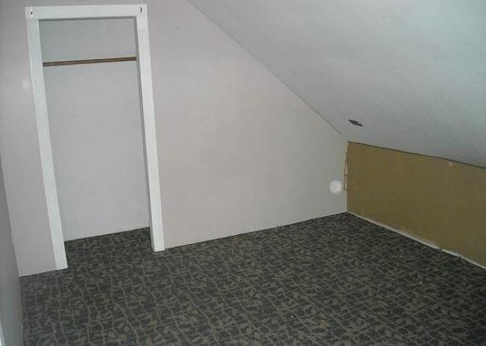 2nd image of 460 Main St APT 2