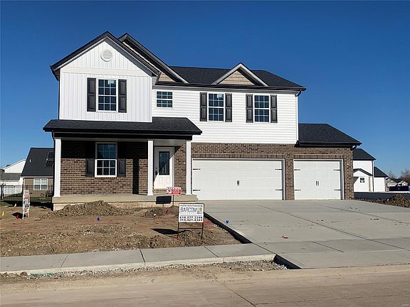 2nd image of 3501 Chippewa Dr