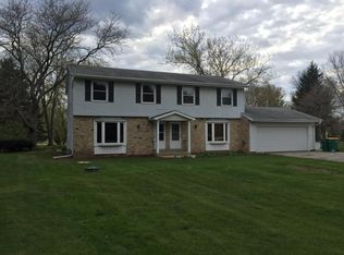 2859 Canyon Dr, Jackson, WI 53037