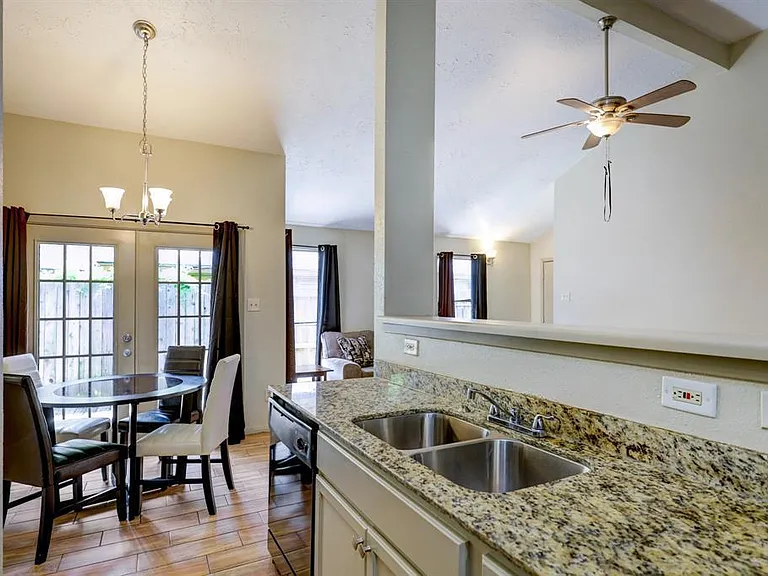 3110 Trembling Creek Cir — Photo 6
