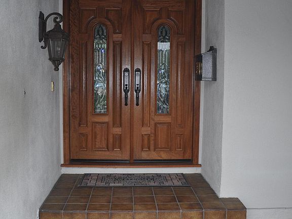 3rd image of 2024 Rosebay St
